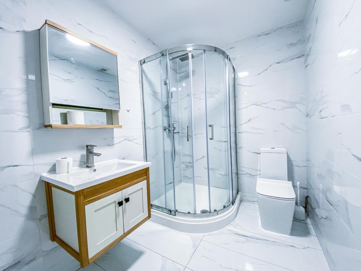 2 Bedroom City Centre Apartment With Parking Bedford Eksteriør billede